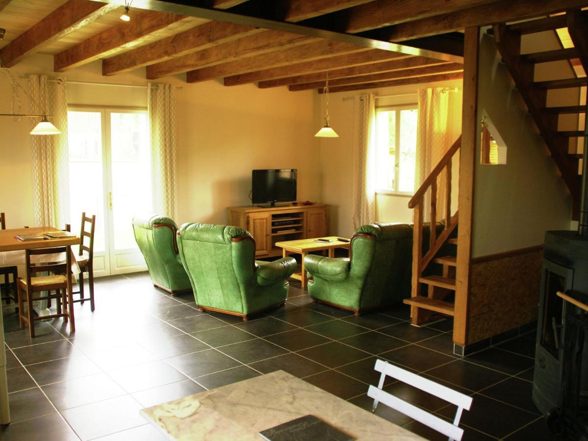 Modern Holiday Home With Private Pool Loubressac Oda fotoğraf