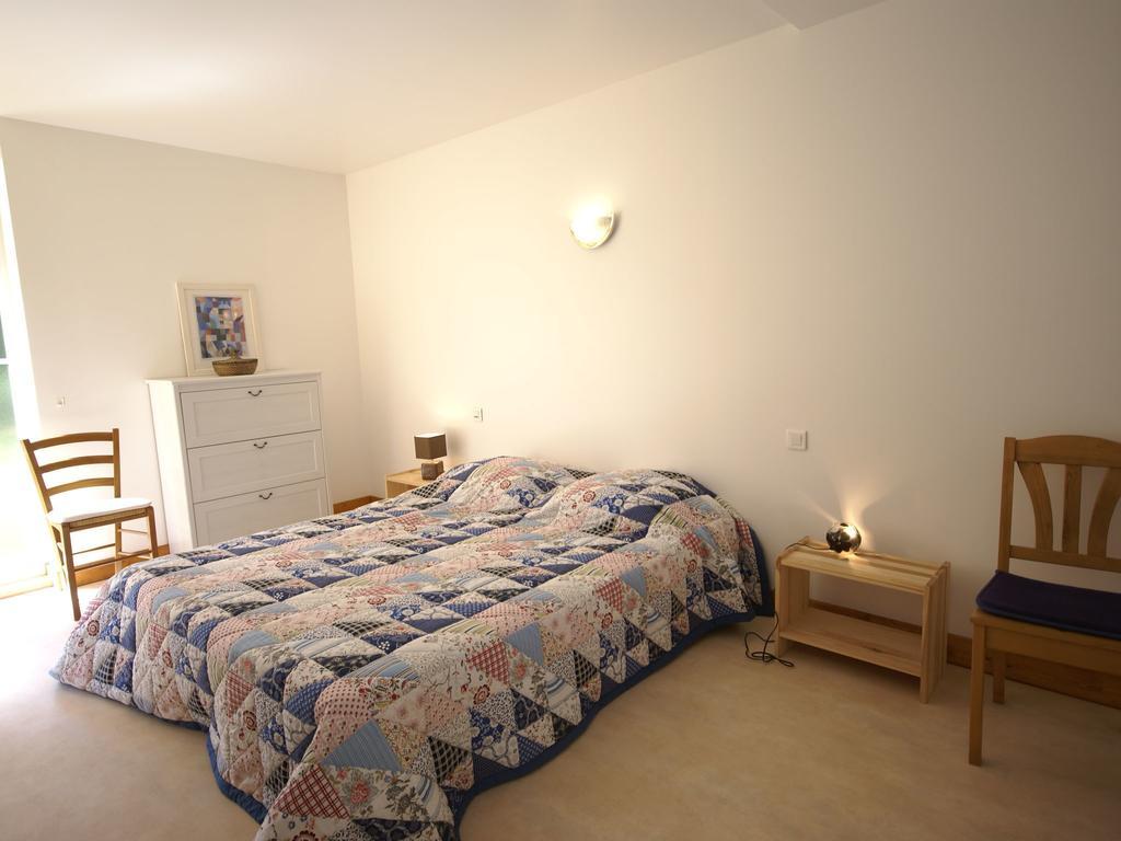 Modern Holiday Home With Private Pool Loubressac Oda fotoğraf