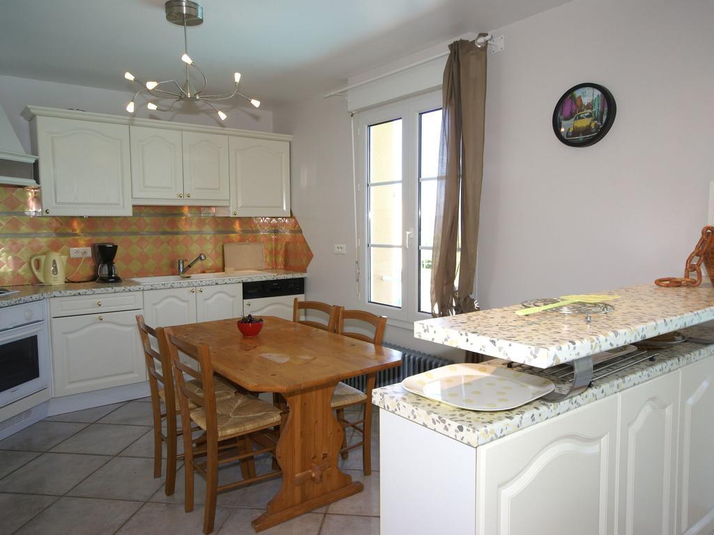 Modern Holiday Home With Private Pool Loubressac Oda fotoğraf
