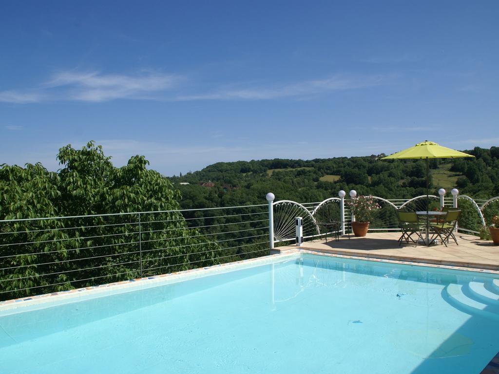 Modern Holiday Home With Private Pool Loubressac Oda fotoğraf